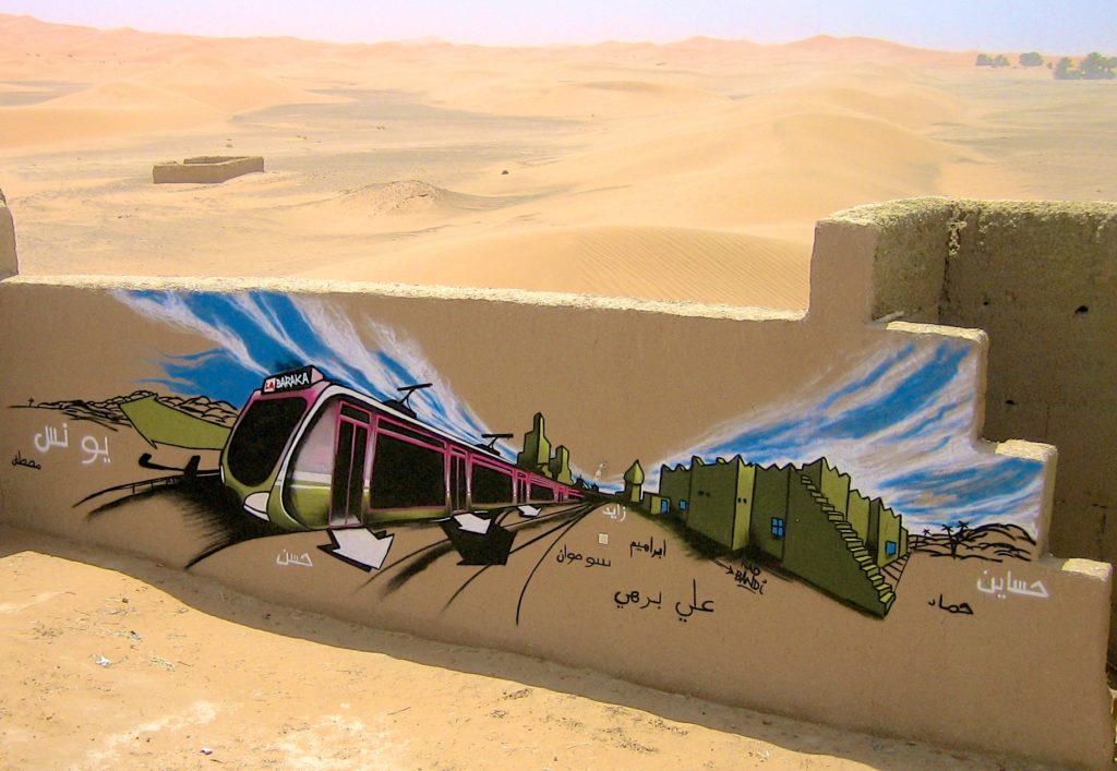 Graffiti au Maroc sahara Merzouga