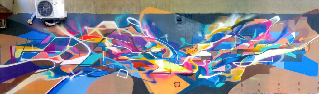 Graffiti futuriste abstrait Bandi Tacos Vitry Graffiti 2017