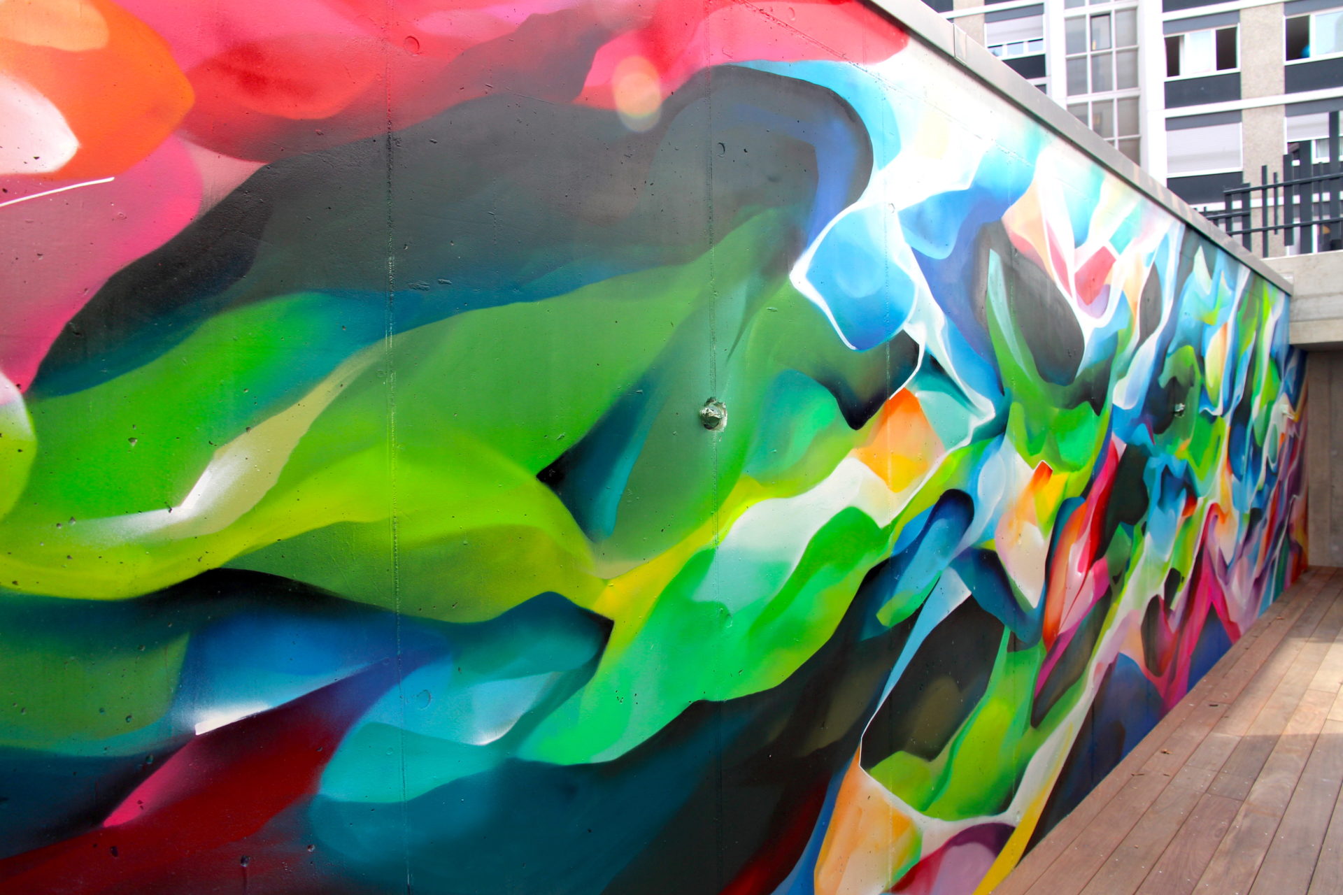 Peinture murale abstraite chez Beric architectes Nadib Bandi Graffiti Art